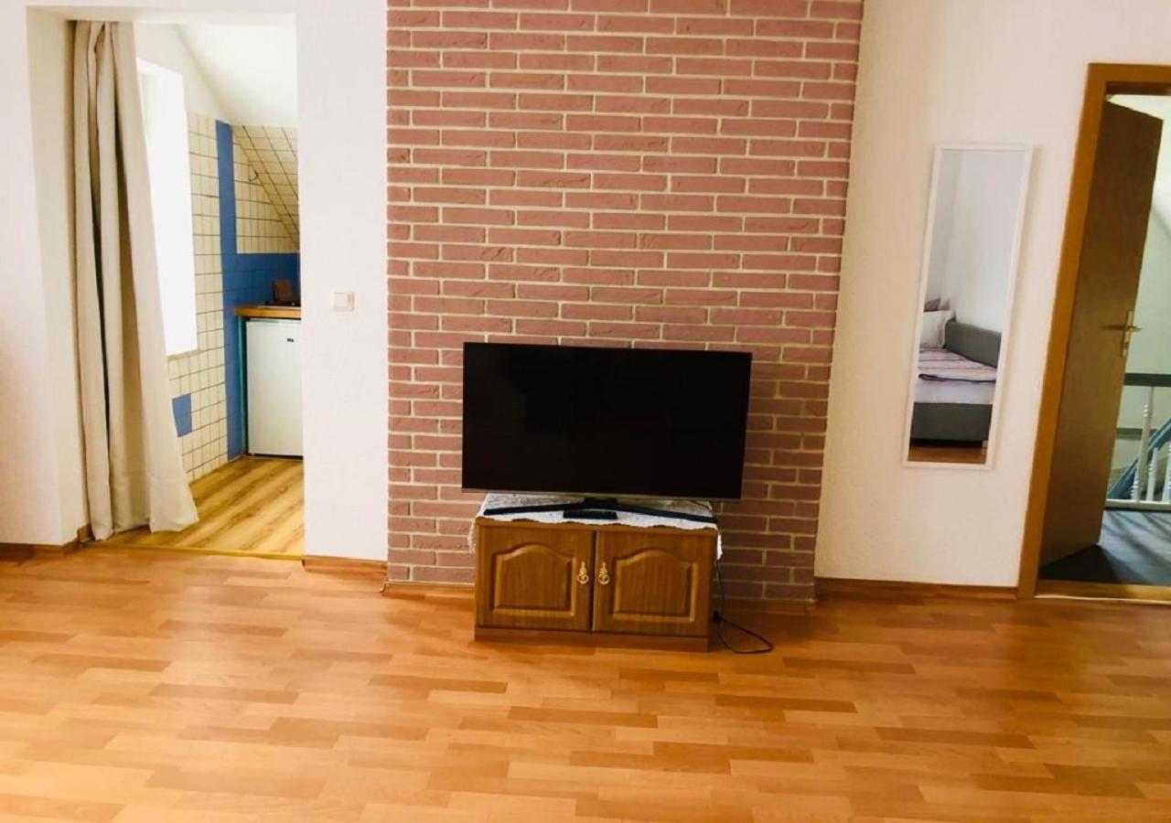 Ferienhof - Ferienwohnung Gadebusch Экстерьер фото